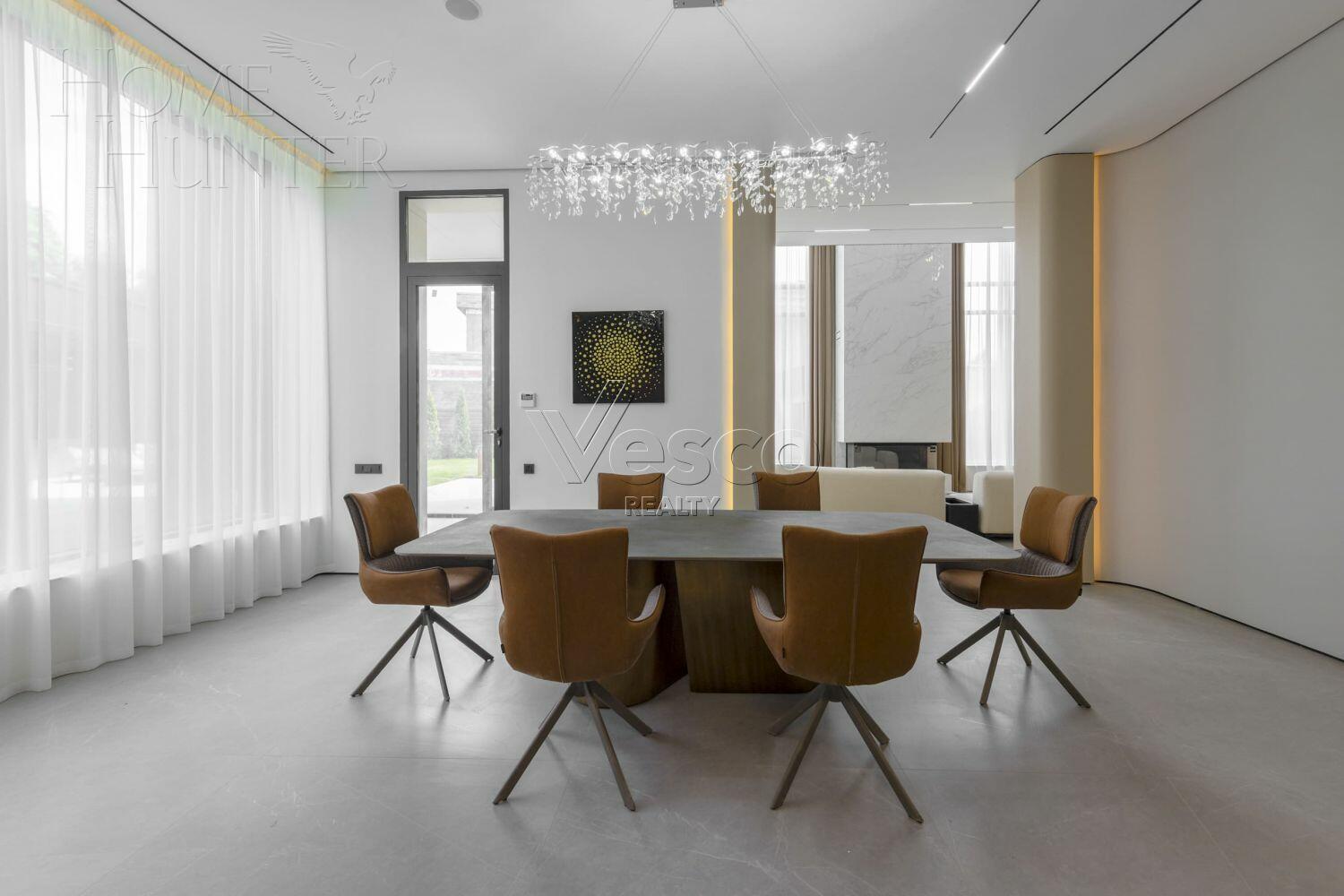 2-этажный коттедж 900 м² без отделки