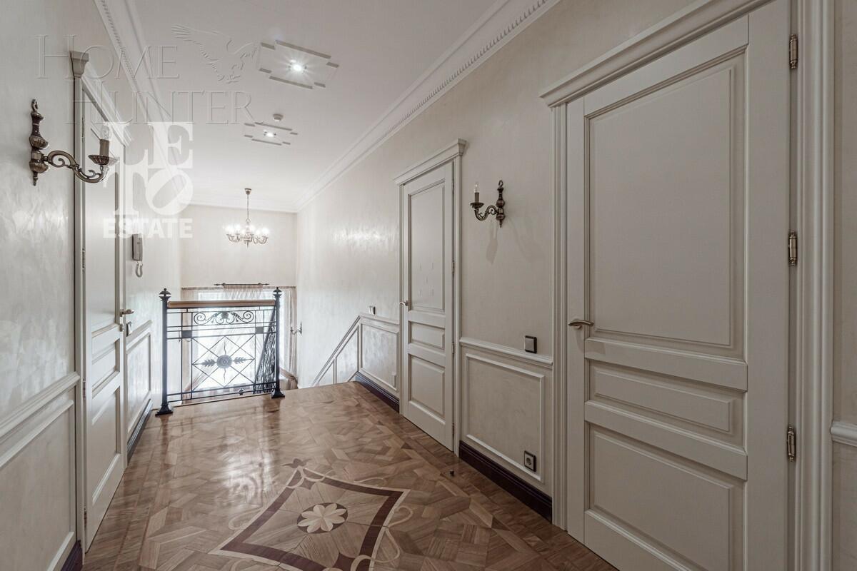 3-этажный коттедж 396.5 м² с отделкой
