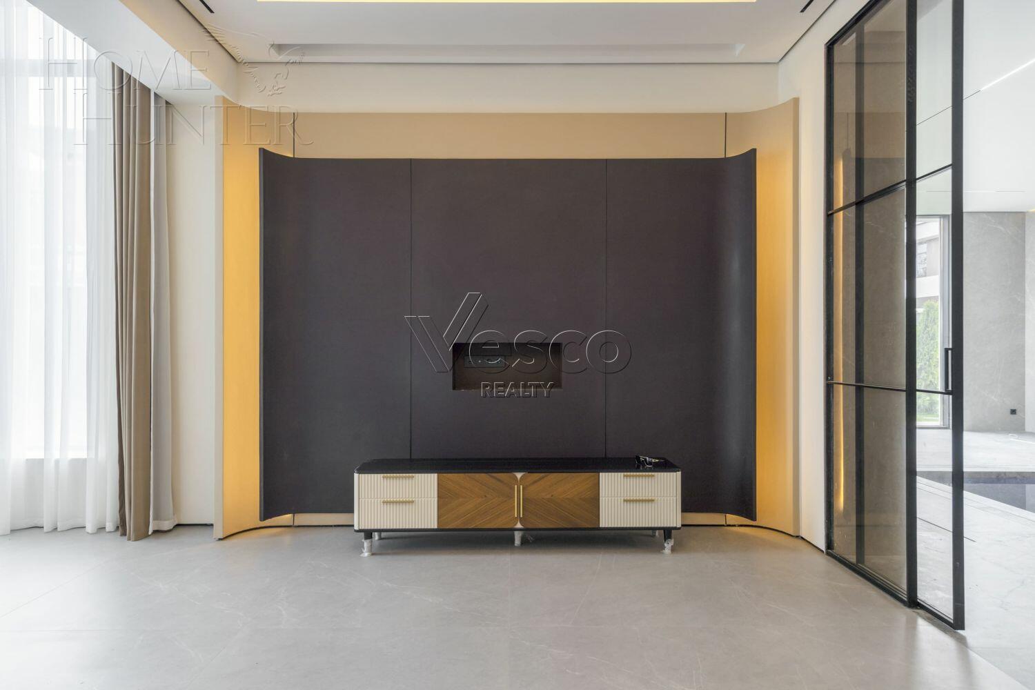2-этажный коттедж 900 м² без отделки