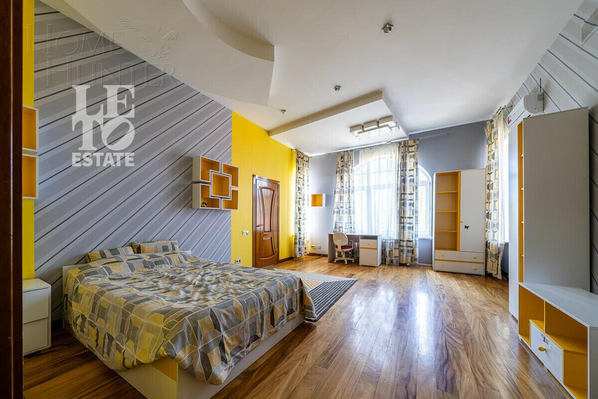 1-этажный коттедж 630 м² с отделкой