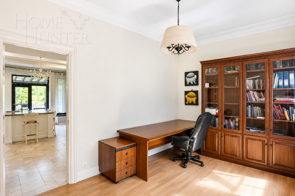 2-этажный коттедж 452 м² с отделкой