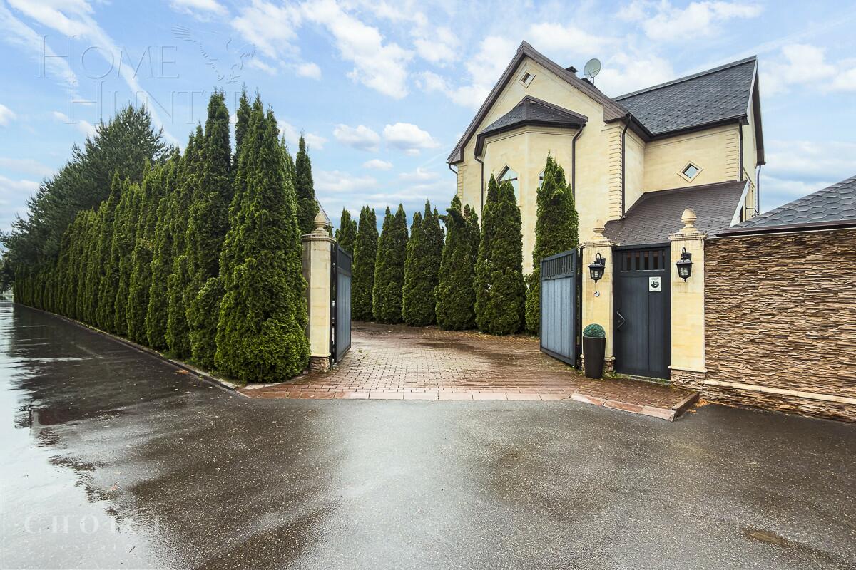 2-этажный коттедж 460 м² с отделкой