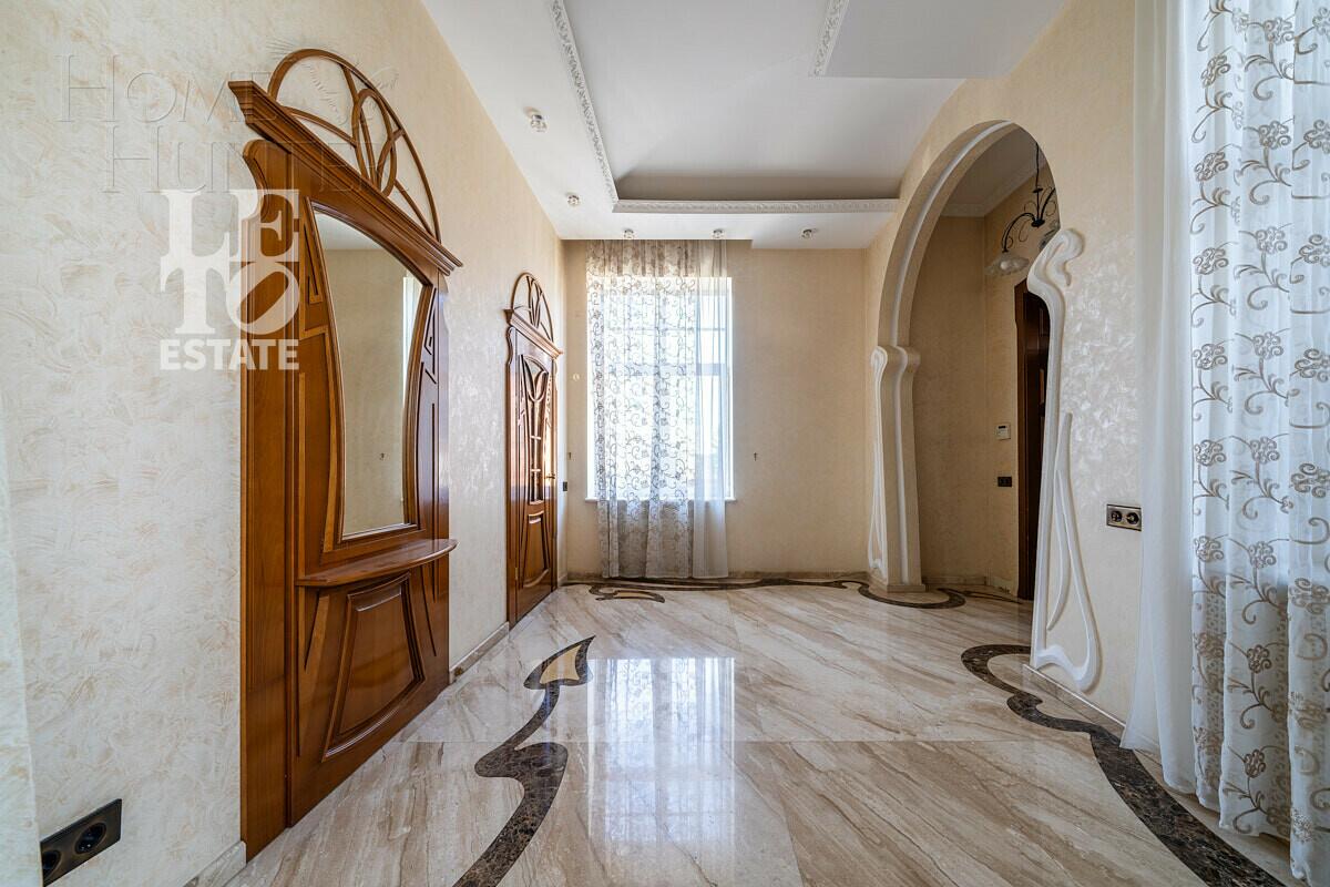 1-этажный коттедж 630 м² с отделкой