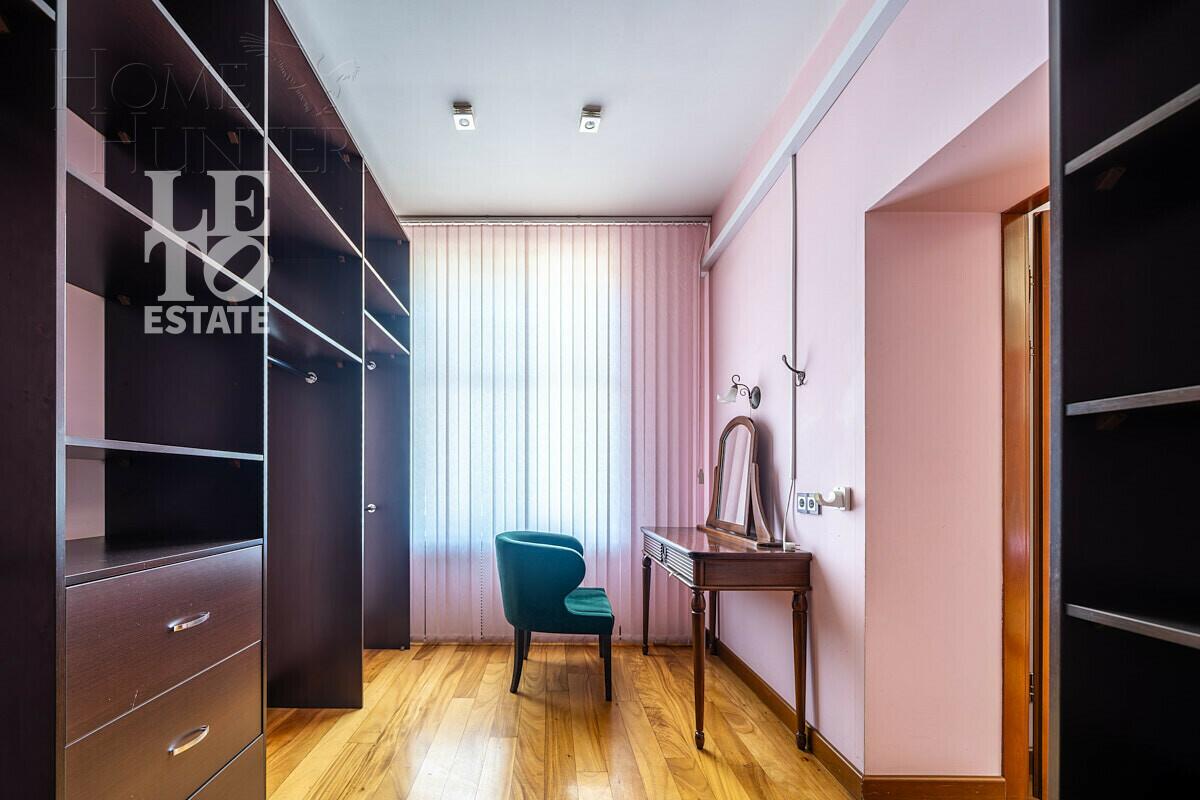 1-этажный коттедж 630 м² с отделкой
