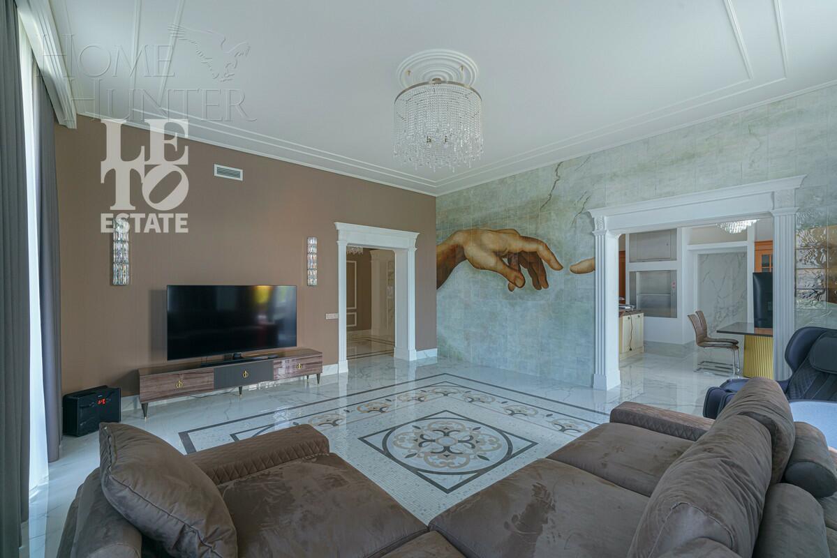 2-этажный коттедж 1 686 м² с отделкой