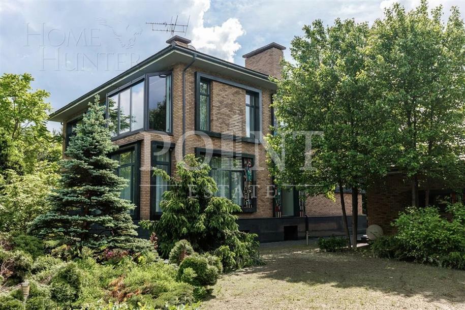 2-этажный коттедж 750 м² с отделкой