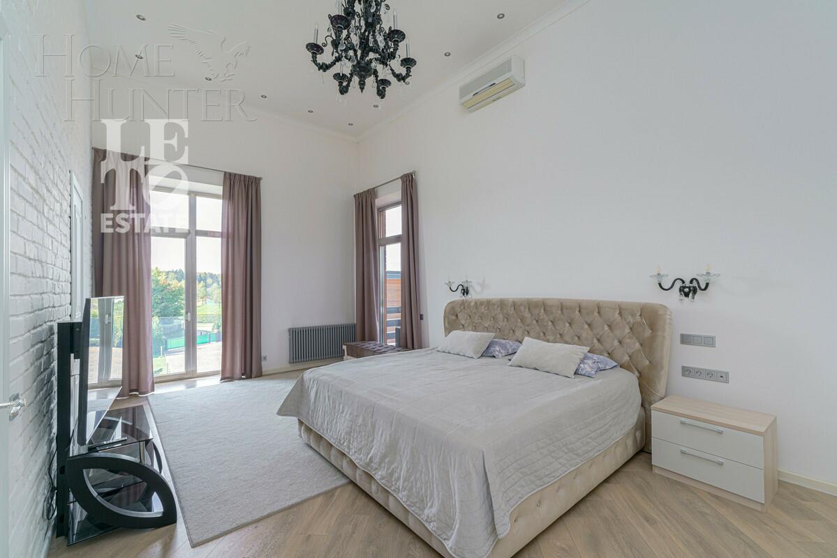 2-этажный коттедж 1 686 м² с отделкой