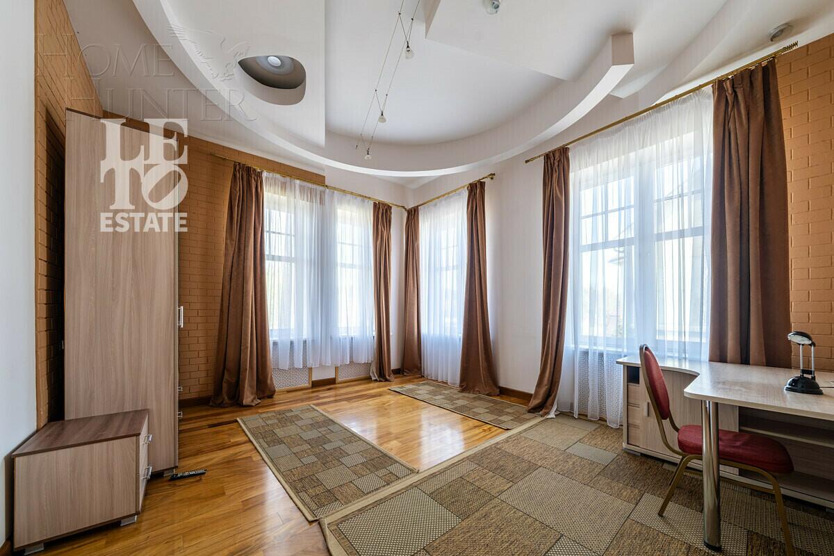 1-этажный коттедж 630 м² с отделкой