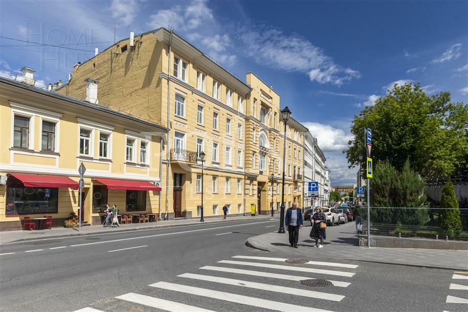 4-КОМН. КВАРТИРА С ОТДЕЛКОЙ 135 М² НА 4 ЭТАЖЕ