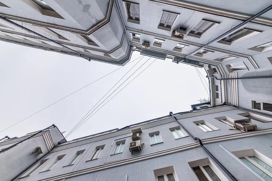 4-КОМН. КВАРТИРА С ОТДЕЛКОЙ 211.6 М² НА 3 ЭТАЖЕ