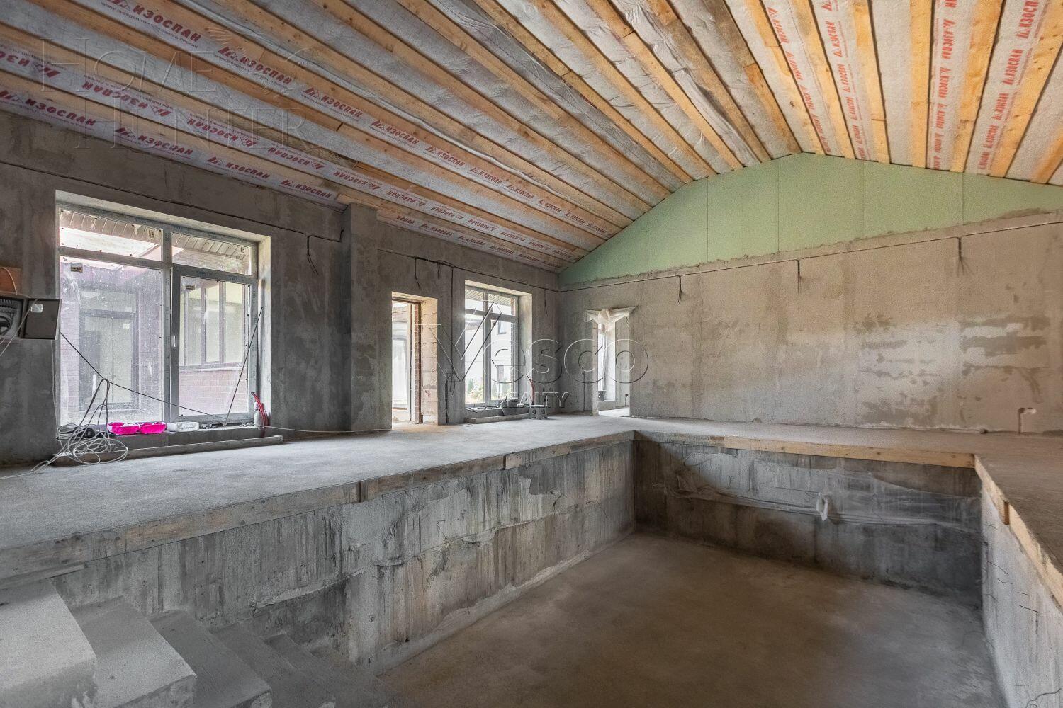 1-этажный коттедж 520.9 м² без отделки