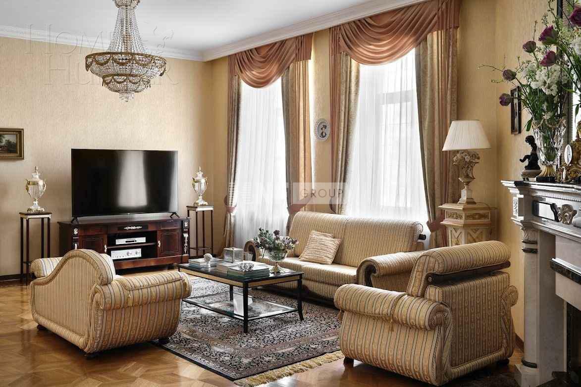 2-этажный коттедж 1 100 м² с отделкой