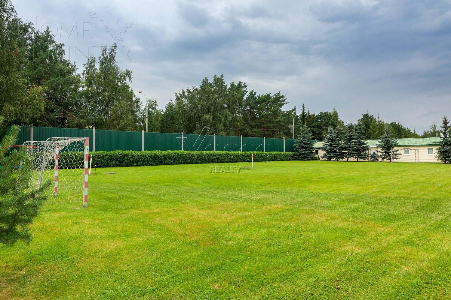 2-этажный коттедж 1 700 м² с отделкой