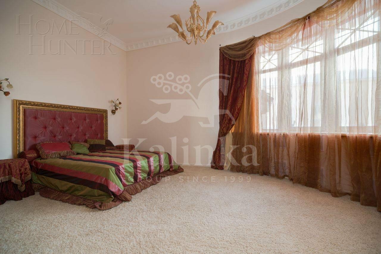 2-этажный коттедж 450 м² с отделкой