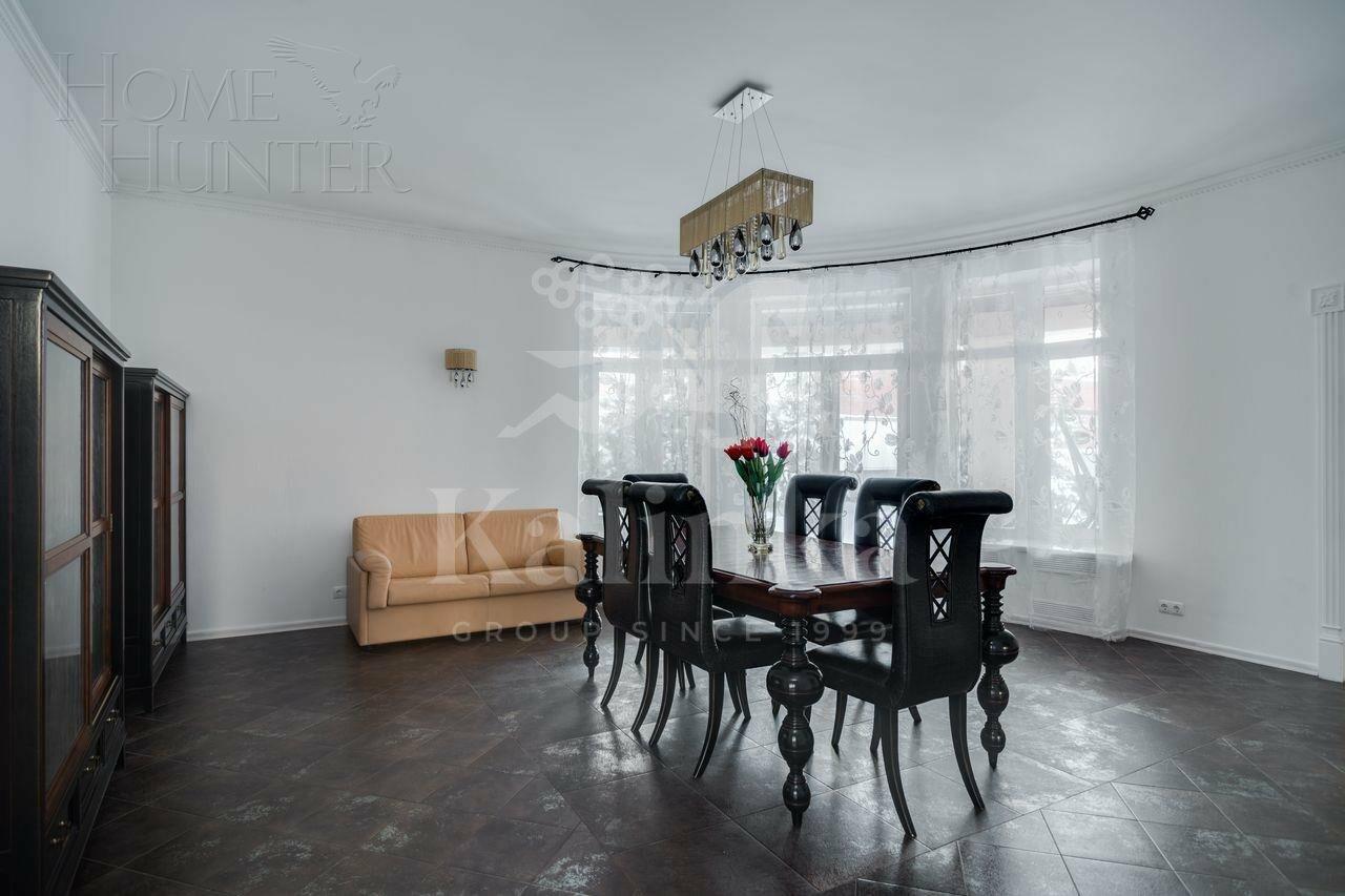2-этажный коттедж 450 м² с отделкой