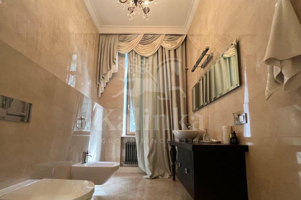 2-этажный коттедж 730 м² с отделкой