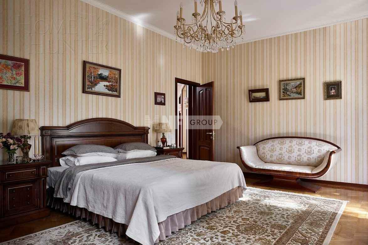 2-этажный коттедж 1 100 м² с отделкой
