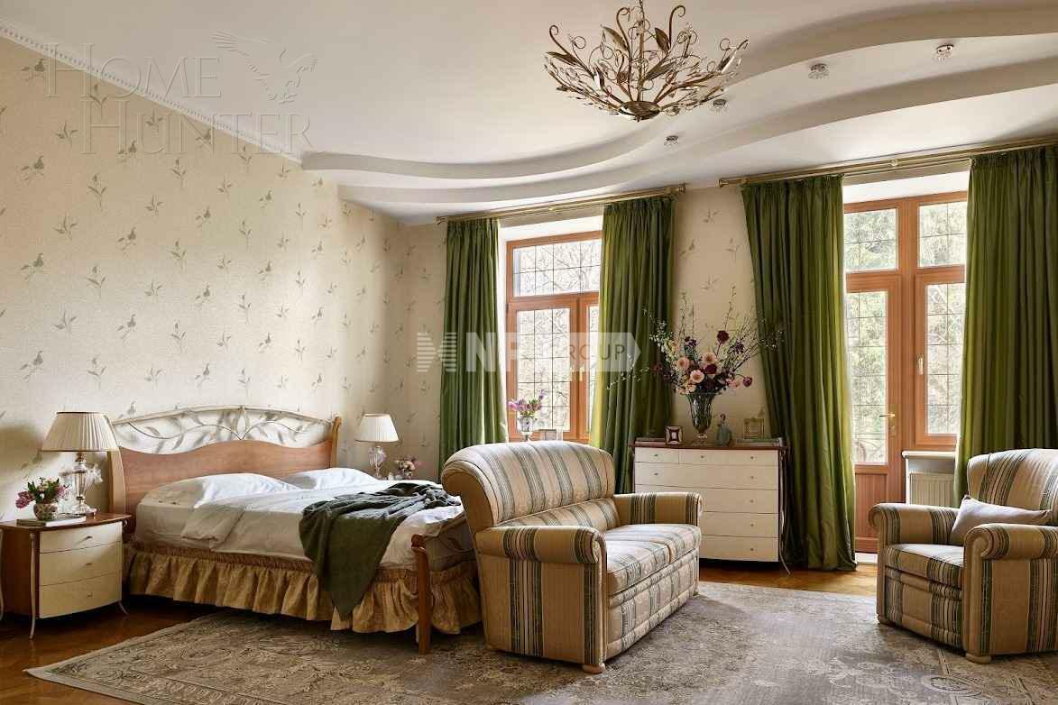 2-этажный коттедж 1 100 м² с отделкой
