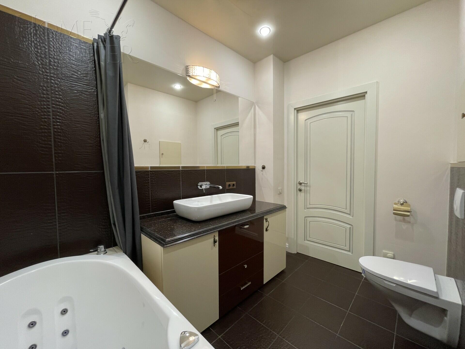 2-КОМН. КВАРТИРА С ОТДЕЛКОЙ 80.8 М² НА 5 ЭТАЖЕ