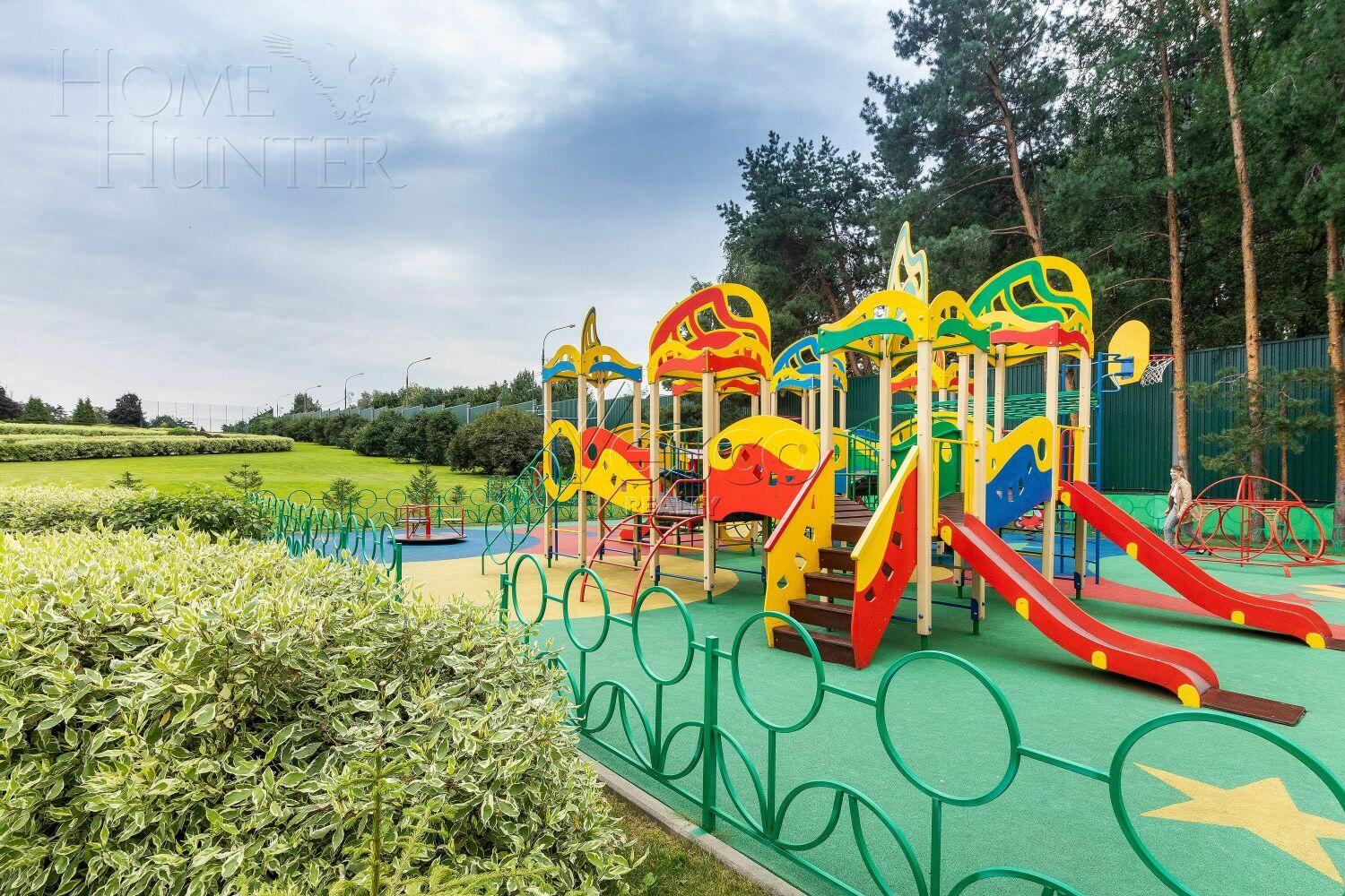 2-этажный коттедж 1 700 м² с отделкой