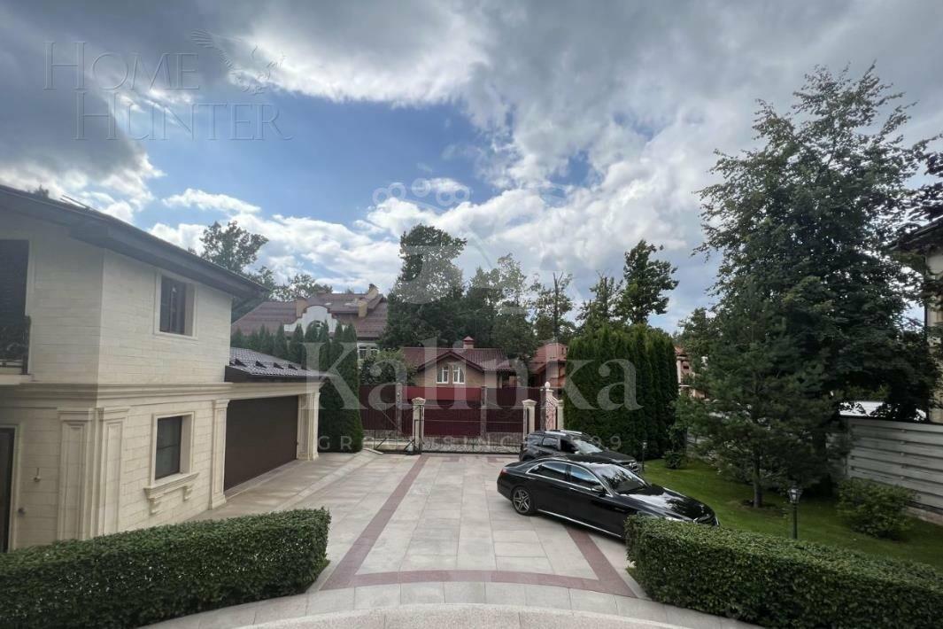 2-этажный коттедж 730 м² с отделкой