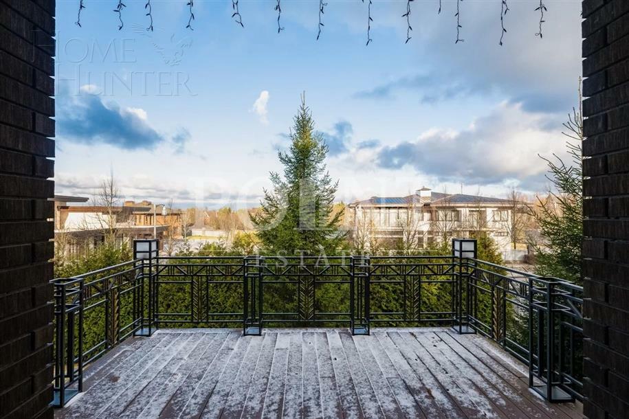 2-этажный коттедж 900 м² с отделкой
