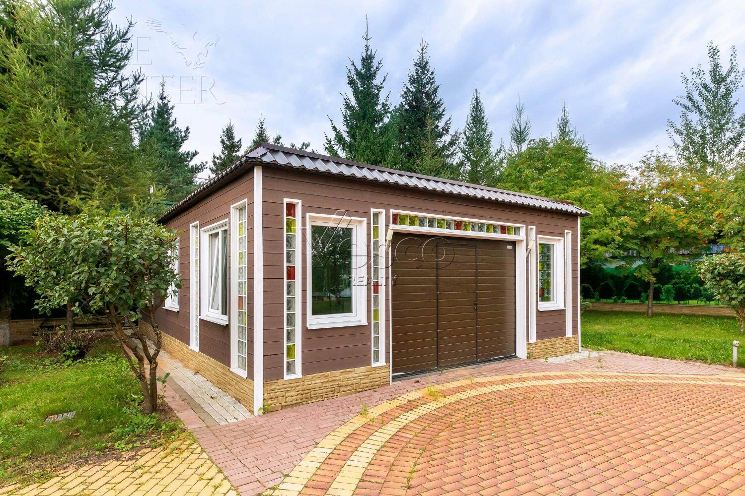 2-этажный коттедж 1 700 м² с отделкой