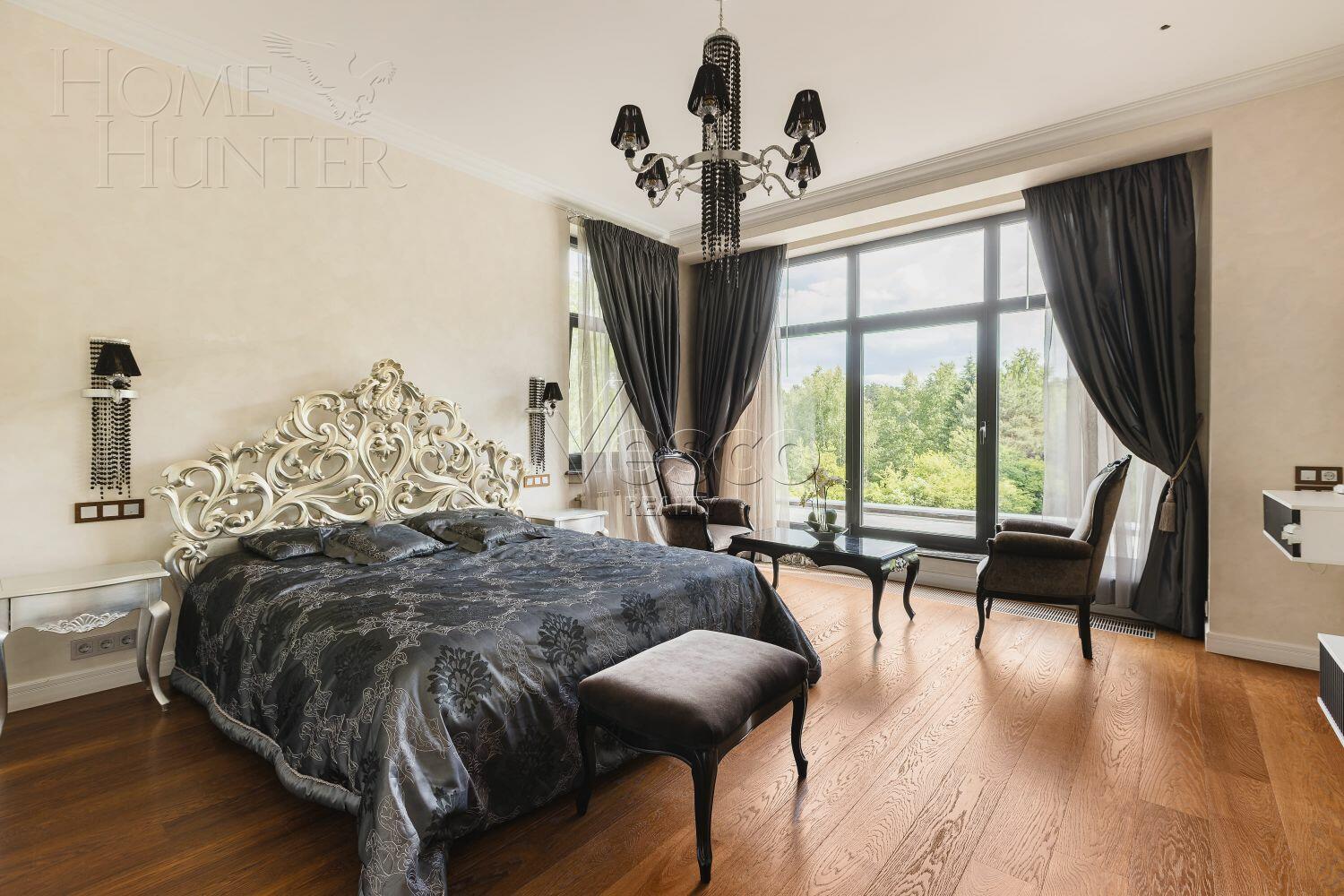 3-этажный коттедж 900 м² с отделкой