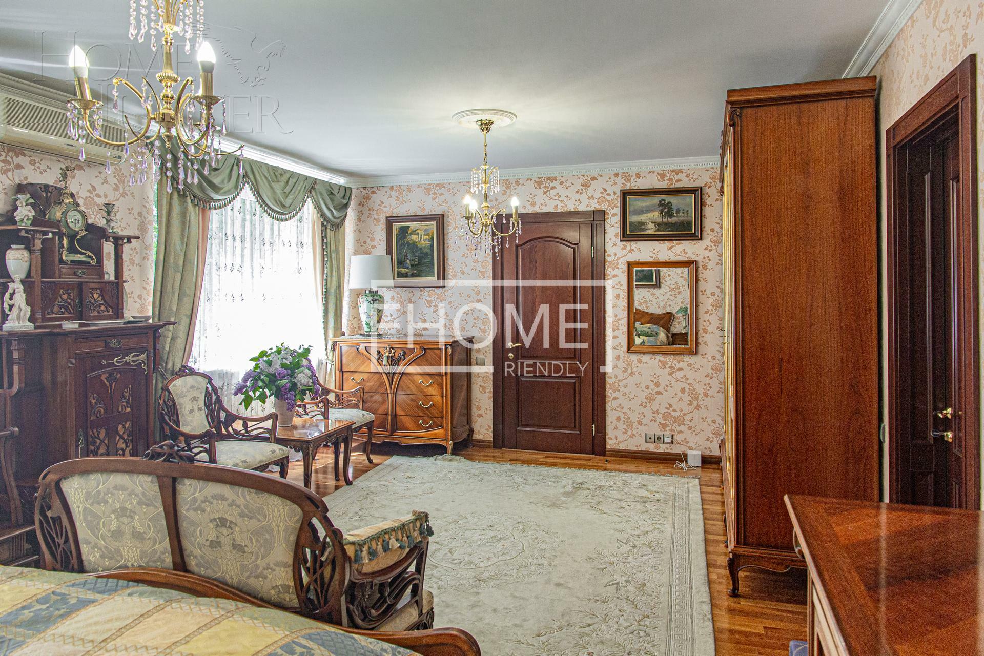 2-этажный коттедж 610 м² с отделкой
