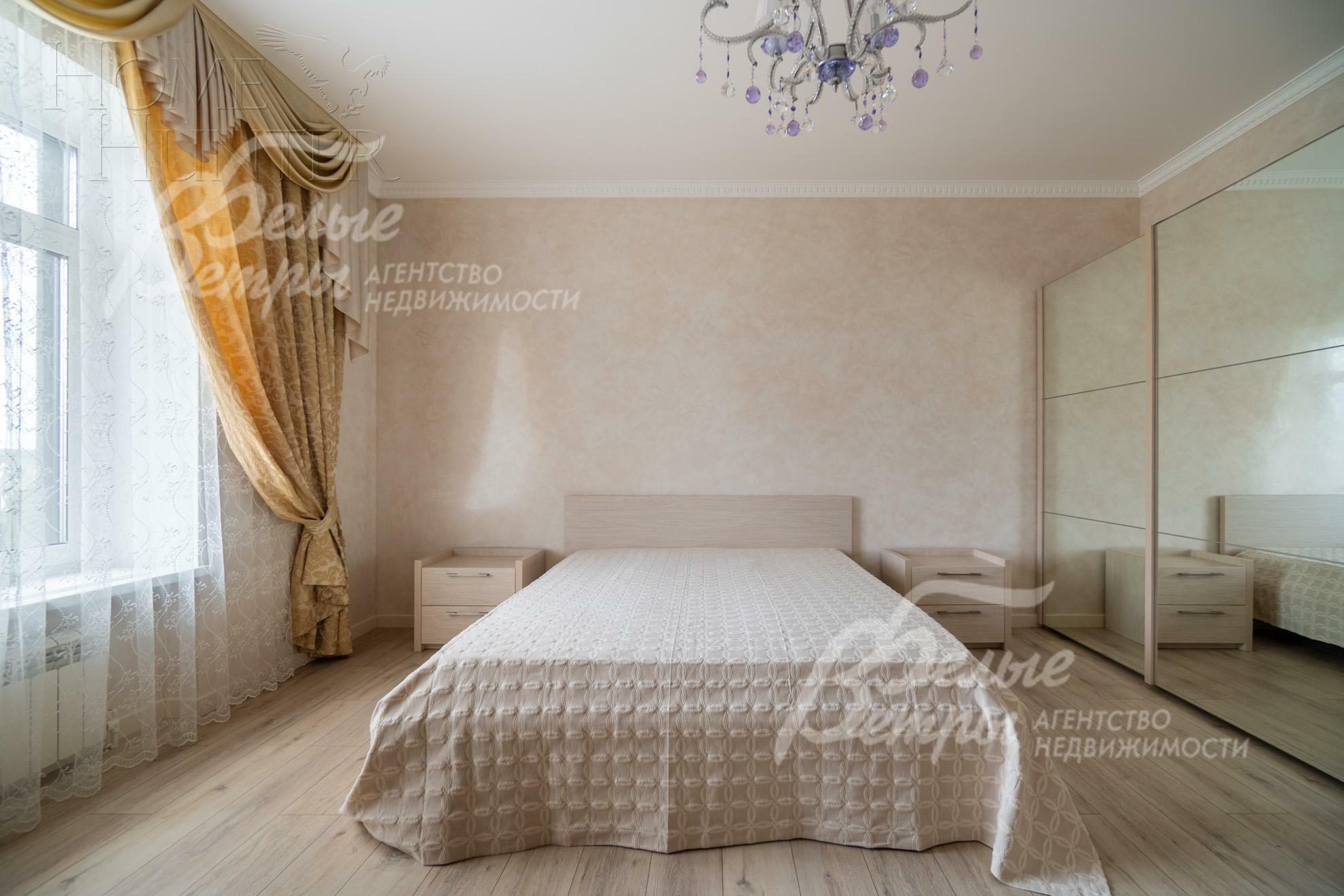 2-этажный коттедж 400 м² с отделкой