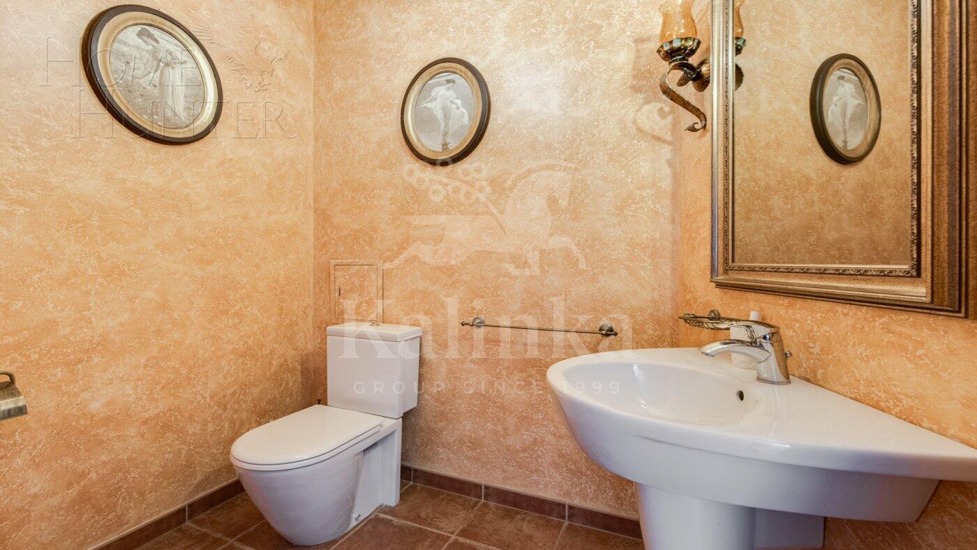 2-УРОВНЕВАЯ КВАРТИРА С ОТДЕЛКОЙ 247.2 М² НА 4 ЭТАЖЕ