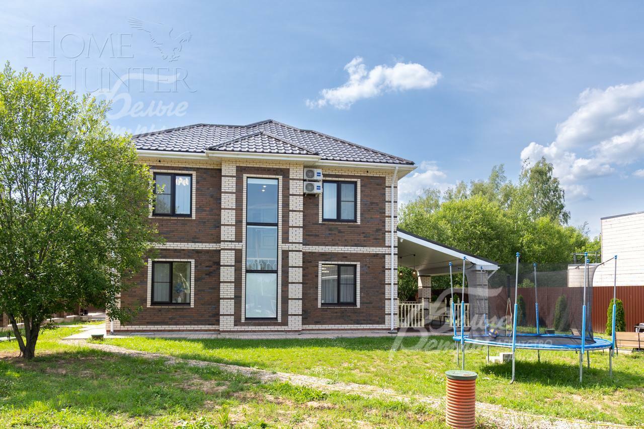 2-этажный коттедж 260 м² с отделкой