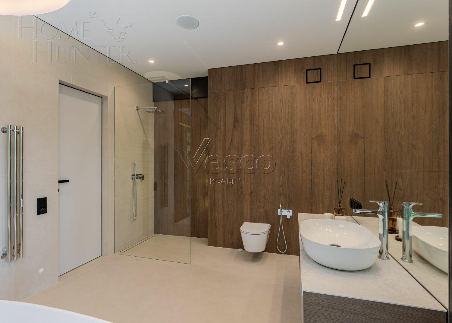 2-этажный коттедж 310 м² с отделкой