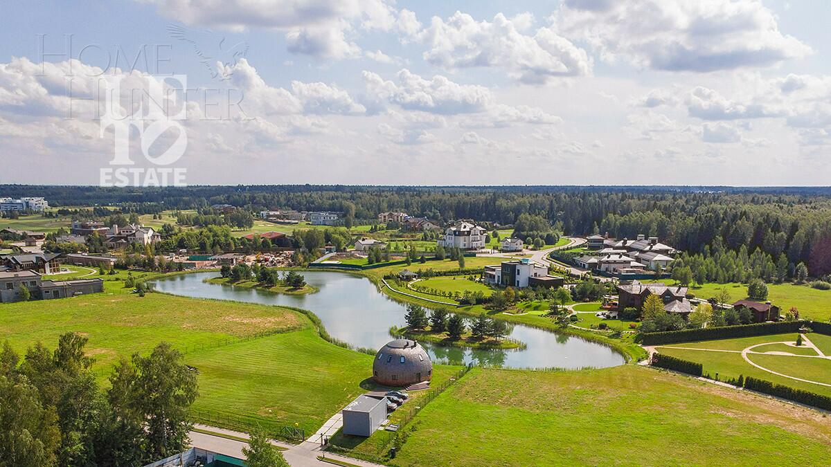3-этажный коттедж 600 м² с отделкой