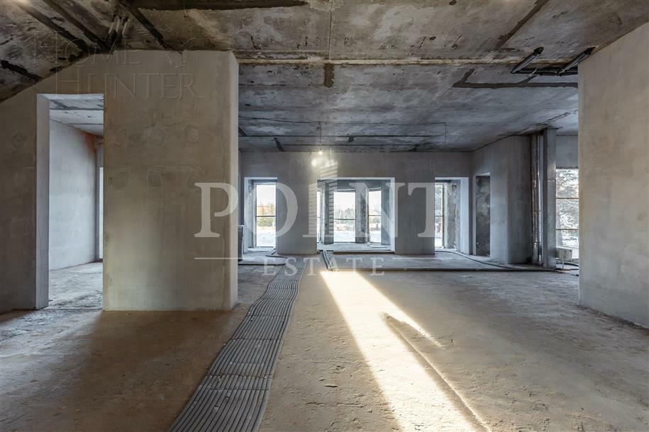 2-этажный коттедж 1 320 м² без отделки