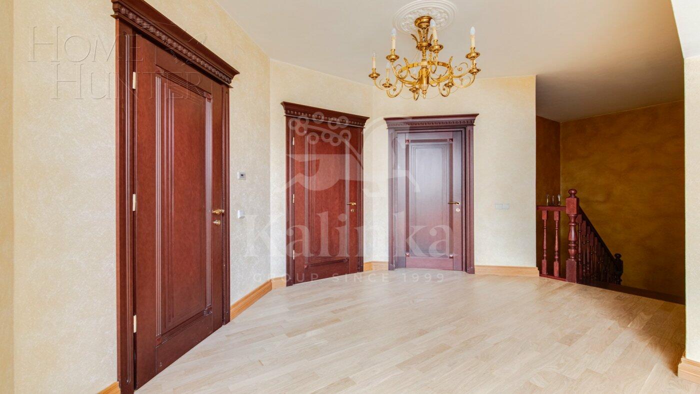2-УРОВНЕВАЯ КВАРТИРА С ОТДЕЛКОЙ 247.2 М² НА 4 ЭТАЖЕ