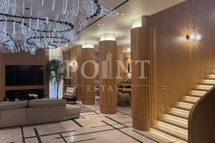 2-этажный коттедж 1 400 м² с отделкой