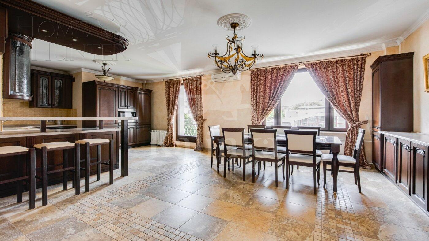 2-УРОВНЕВАЯ КВАРТИРА С ОТДЕЛКОЙ 247.2 М² НА 4 ЭТАЖЕ
