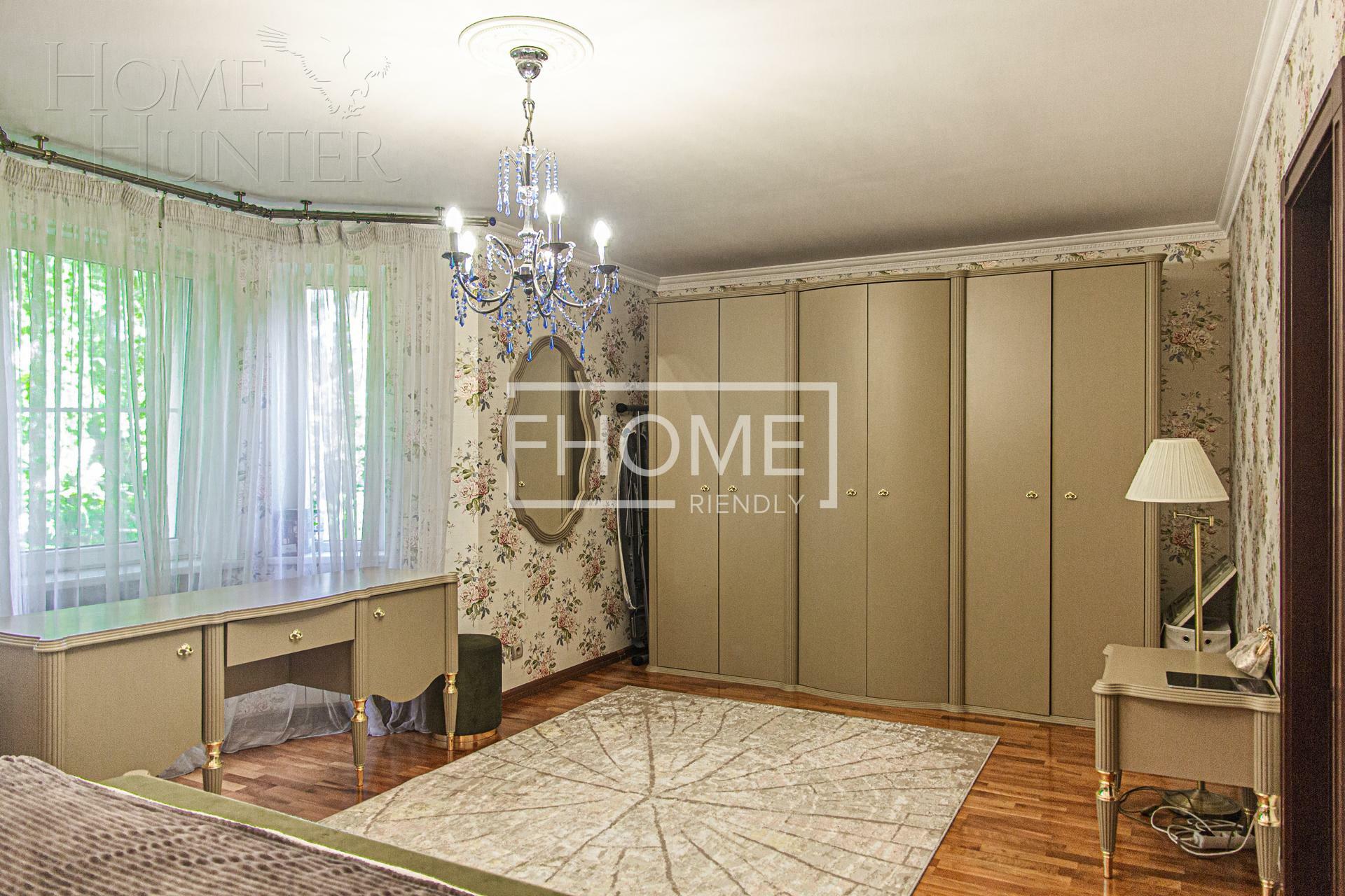 2-этажный коттедж 610 м² с отделкой