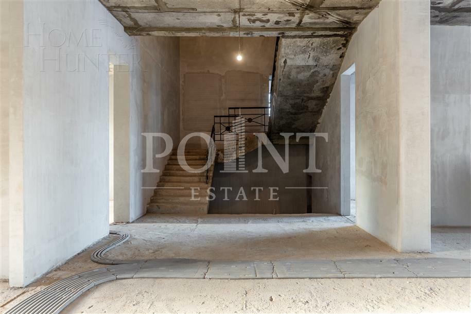 2-этажный коттедж 1 320 м² без отделки