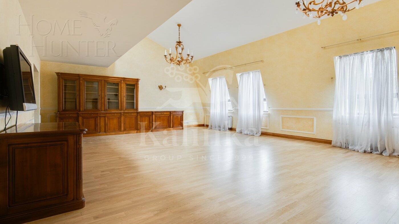 2-УРОВНЕВАЯ КВАРТИРА С ОТДЕЛКОЙ 247.2 М² НА 4 ЭТАЖЕ