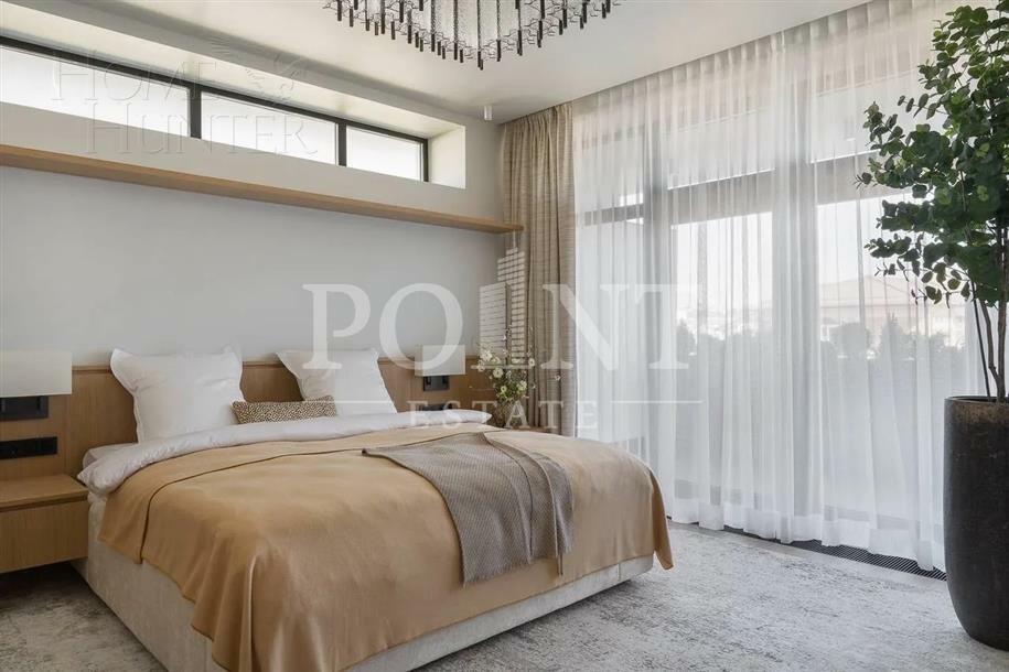 2-этажный коттедж 1 400 м² с отделкой