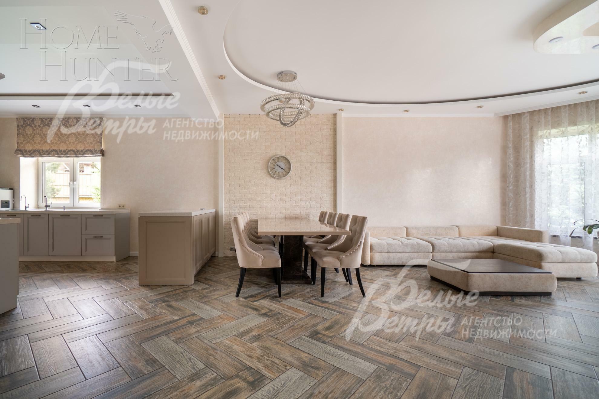 2-этажный коттедж 400 м² с отделкой