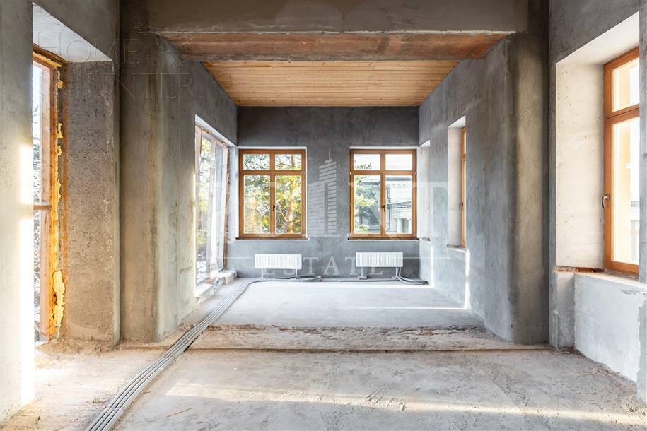2-этажный коттедж 1 320 м² без отделки