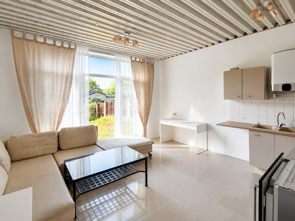 3-этажный коттедж 400 м² с отделкой