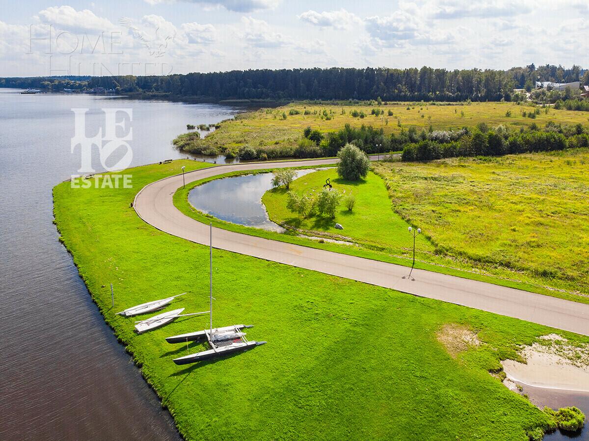 2-этажный коттедж 370 м² с отделкой