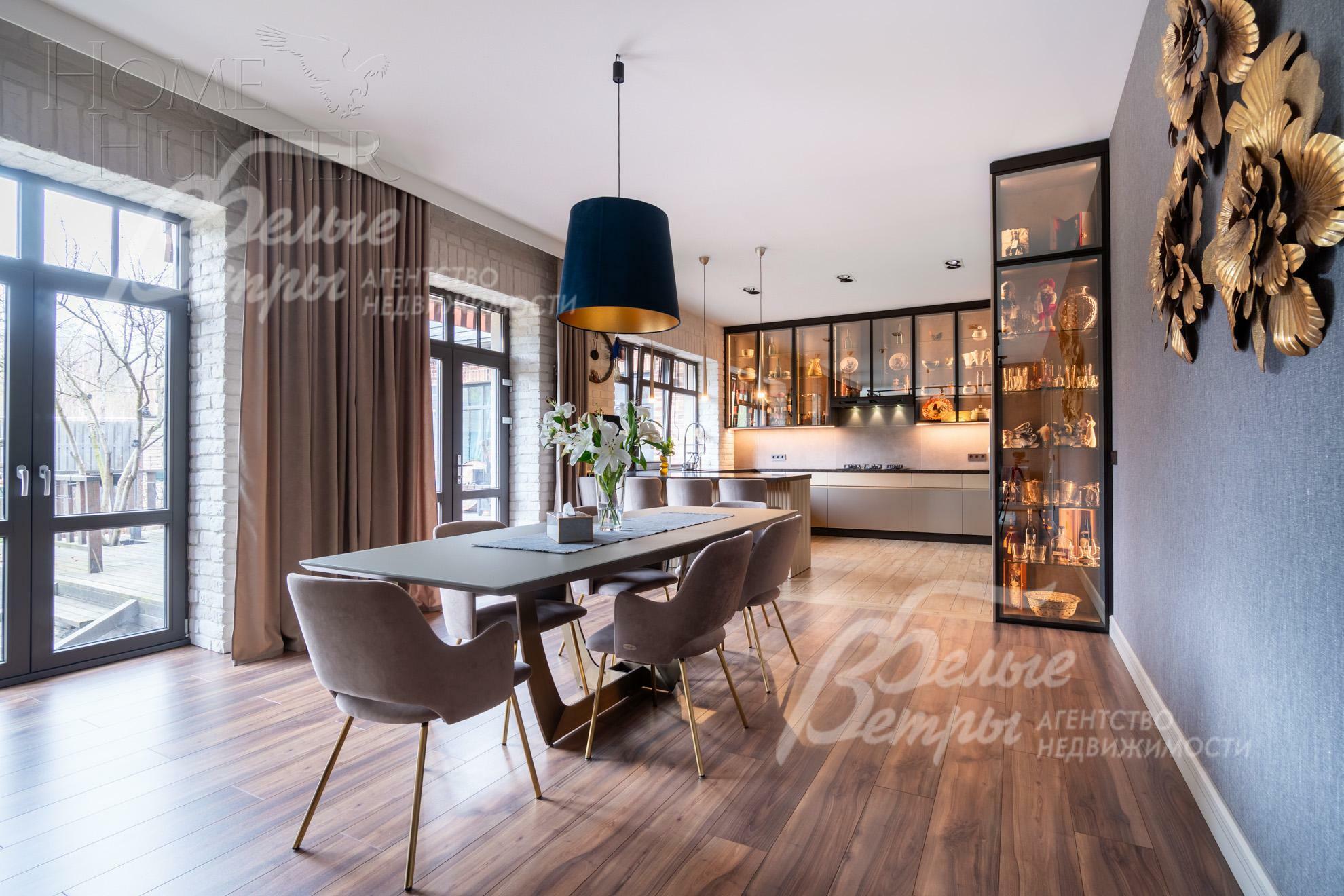2-этажный коттедж 700 м² с отделкой