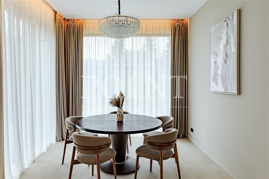 2-этажный коттедж 349.7 м² с отделкой