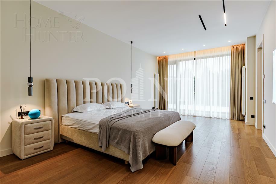 2-этажный коттедж 349.7 м² с отделкой