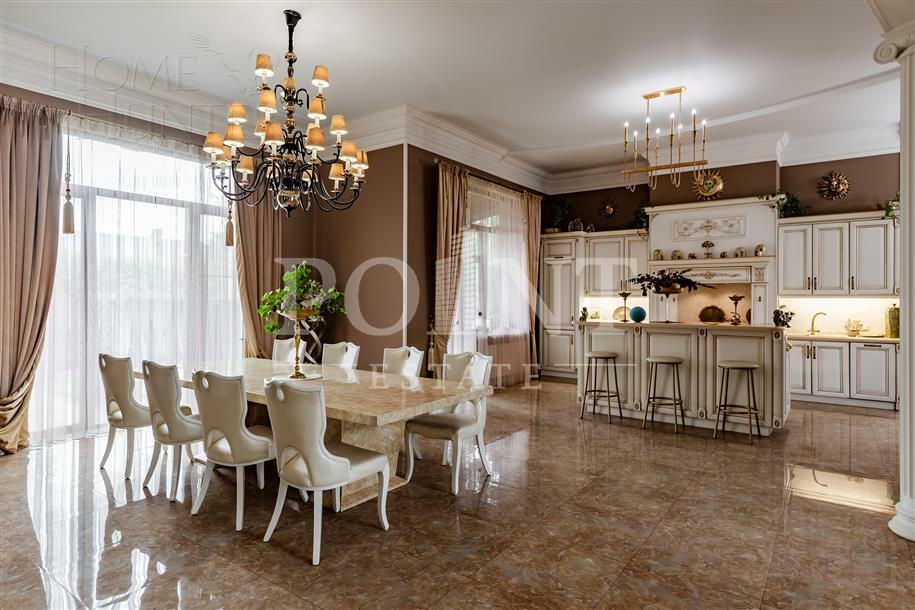 2-этажный коттедж 600 м² с отделкой